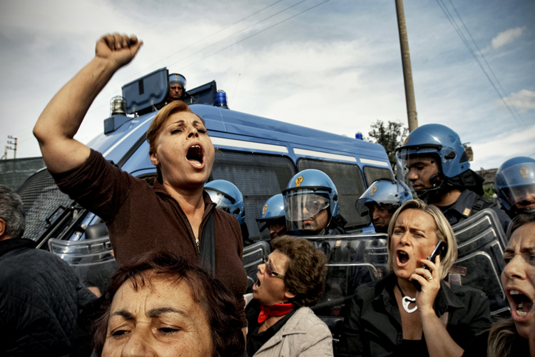 Campania grassroots movements: lessons from 15 years of environmental struggle